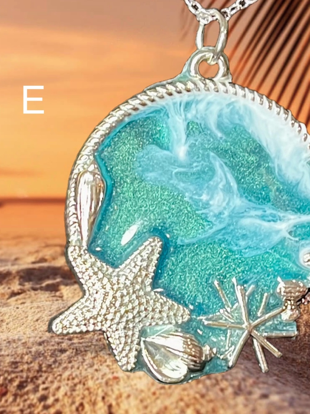 Ocean Blue Resin Pendant Necklace - Sea Life Accents - Picture 6 of 7